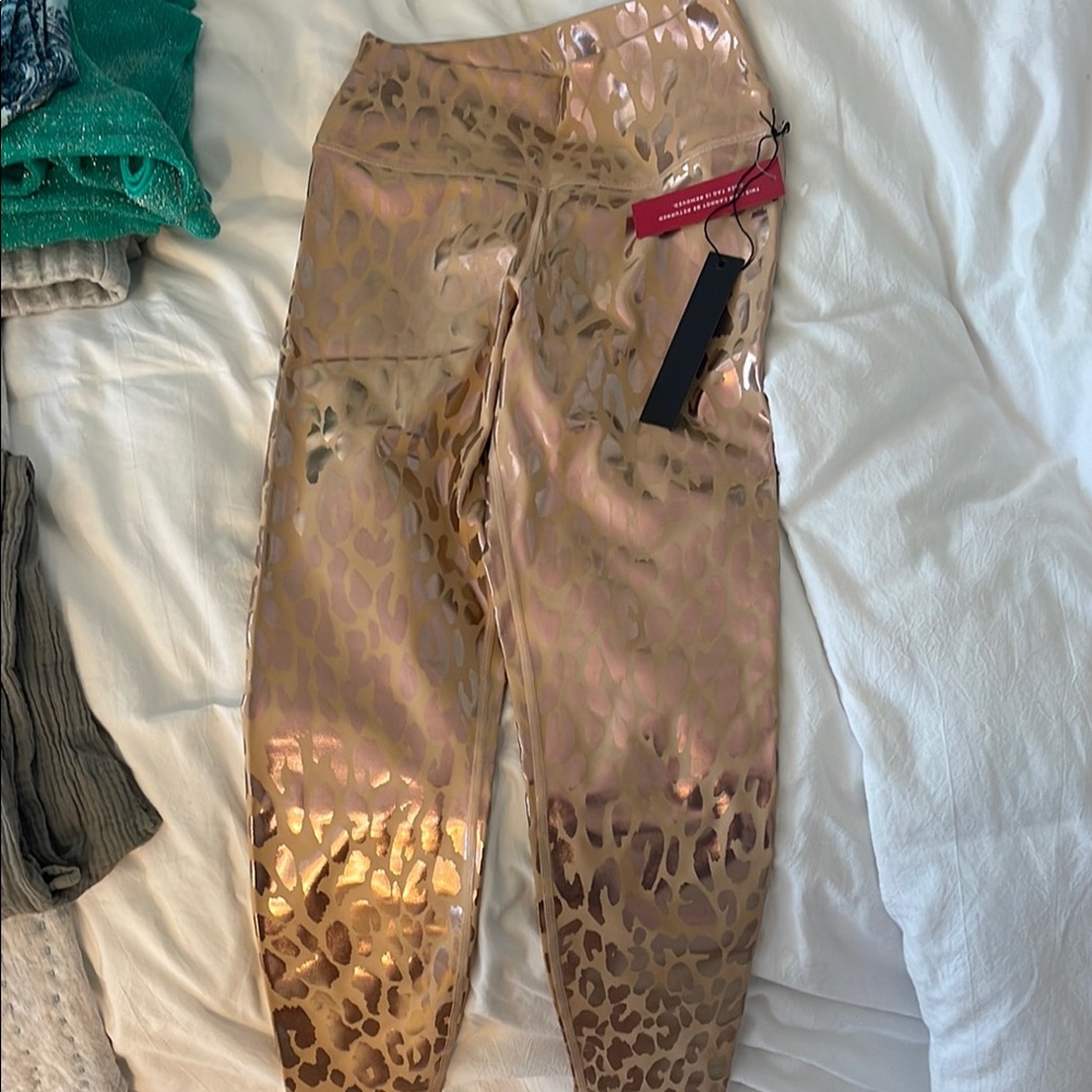 Carbon38 Shiny Leopard Print Leggings
